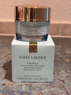 Estee Lauder Daywear 24H Moisture Creme SPF 15